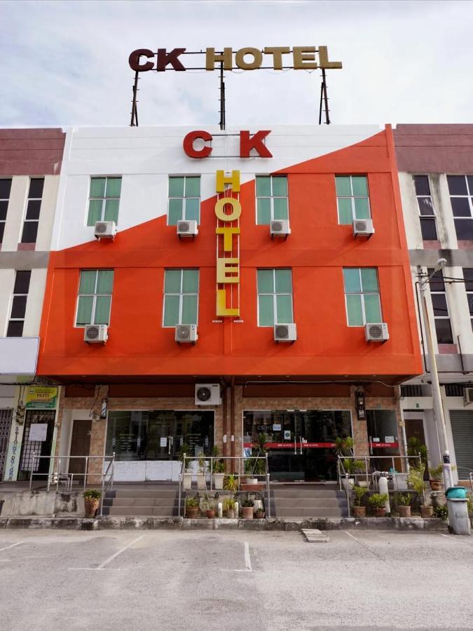 Ck Hotel Lumut Exterior foto